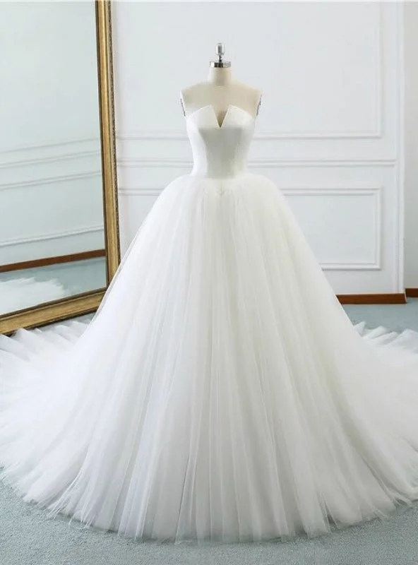 White Strapless Satin Tulle V-neck Wedding Dress With Train Illusion Lace Gown